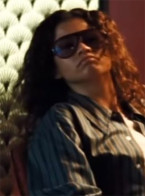 Zendaya wears BluBlocker Original Aviator sunglasses in Season 3, Episode 3 of Euphoria.