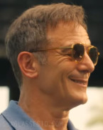 Jason Isaacs wears Ermenegildo Zegna EZ0231 sunglasses in The White Lotus Season 3.