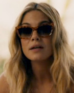 Michelle Monaghan wears Krewe Brigitte sunglasses in Episode 3 of The White Lotus Season 3.