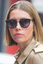 Jessica Biel might wear Krewe Clio Nylon sunglasses in the Prime Video series The Better Sister.