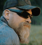 David Harbour wears Winston Z87 sunglasses (Oakley Gascan look-a-likes) in the movie A Working Man.