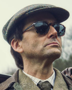 David Tennant wears Persol PO3292 sunglasses in the series Rivals (2024).
