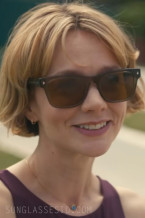 Carey Mulligan wears Prada PR A17S sunglasses in Season 2, Episode 2 of the series Beef.