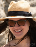 Phillipa Soo wears Prada PRA 17S sunglasses in the series Doctor Odyssey (2024).