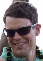 Jake Lacy wears Ray-Ban RB4265 sunglasses in The White Lotus Season 1.
