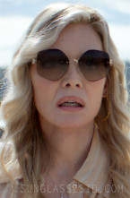 Michelle Pfeiffer wears Tory Burch TY6111 sunglasses in Episode 1 of the series Margo's Got Money Troubles.