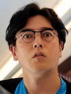 One of the actors in Bullet Train Explosion wears a pair of Vintage LA Eyeworks TOJO 101 M412 eyeglasses.
