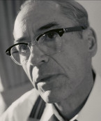 Robert Downey Jr. wears American Optical Times eyeglasses in the 2023 movie Oppenheimer.
