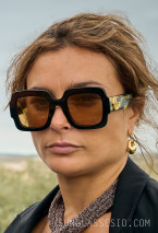 Charlie-Chan Dagelet wears Gucci GG1547S sunglasses in the series The Perfect Lie.