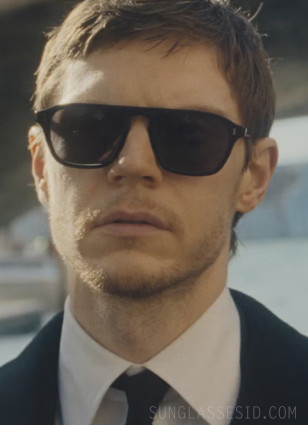It looks like Evan Peters wears Cubitts Hemingford sunglasses in The Beauty.