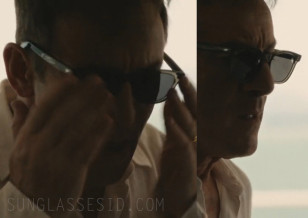Based on the appearance in Episode 4 we think the color of the frame is Crystal Grey because in some shots we can see through the frame.