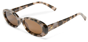 It could also be the Cookie Tort color of the Le Specs Outta Love, where the pattern is similar, but the color seems lighter than the movie sunglasses.