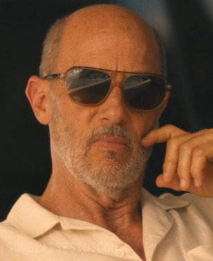 Jon Gries wears Ray-Ban RB2205 Bill sunglasses in The White Lotus Season 3, Episode 4..