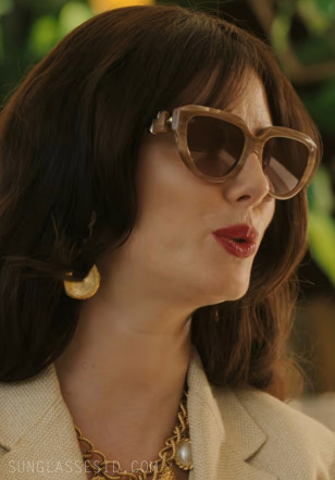 Kaya Scodelario wears Tiffany TF4238U sunglasses in Season 2 of The Gentlemen