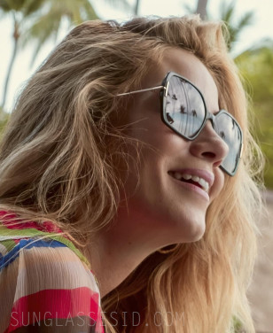 Michelle Monaghan wears Tom Ford FT1039 Joanna sunglasses in The White Lotus Season 3.