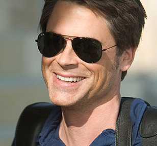 Ray-Ban 3025 Large Aviator - Rob Lowe - Brothers and Sisters | Sunglasses  ID - celebrity sunglasses