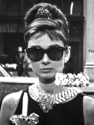File:Audrey Hepburn in Oliver Goldsmith sunglasses.jpg - Wikipedia